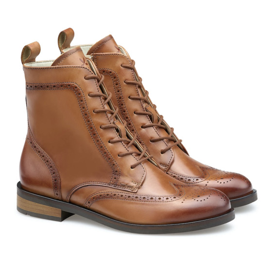 detail 25-243-03 Obuv Lloyd