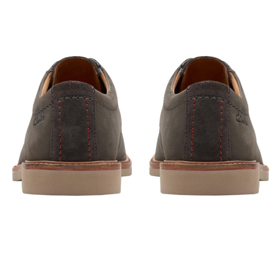detail Obuv Clarks Atticus LTLace Dark Grey Nubuck