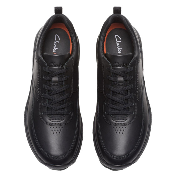 detail CLARKSPRO LACE BLACK LEATHER