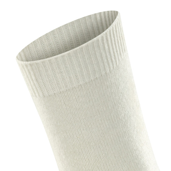 detail PONOŽKY FALKE COSY WOOL 47050 2040 OFF WHITE 39-42