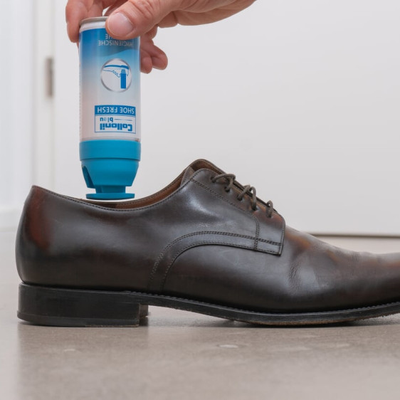 detail BLEU SHOE FRESH SPRAY 100 ML Collonil